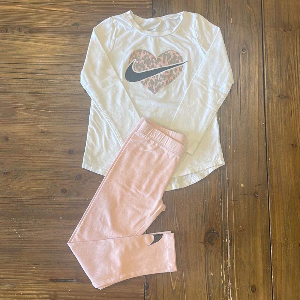 Nike Girls' Long Sleeve Leopard Top and Legging Set Sz. 6X